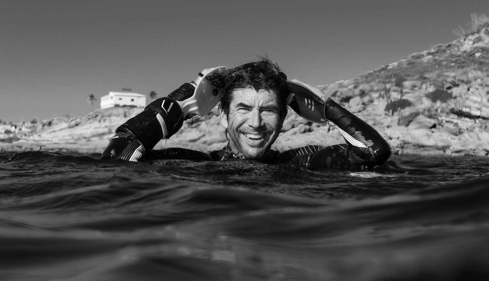 Alain Brandeleer, souriant dans l'eau